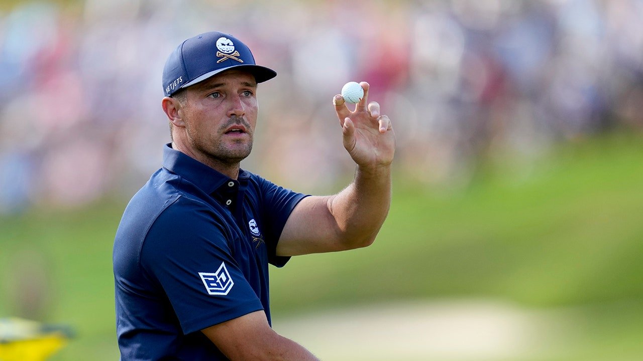 Bryson DeChambeau confronts man who swiped golf ball meant for young fan