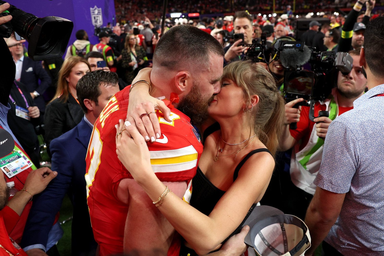 Ravens’ John Harbaugh has high hopes for Travis Kelce-Taylor Swift relationship