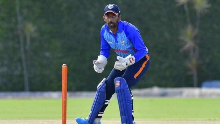 Wriddhiman Saha returns to Bengal for domestic season