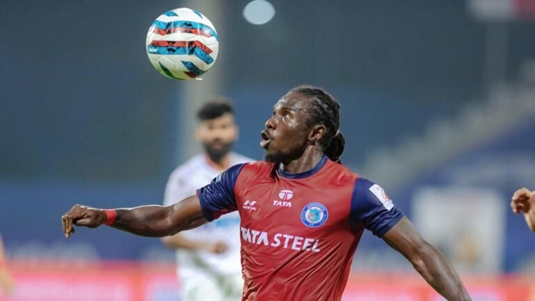 ISL: Chennaiyin FC signs experienced Nigerian striker Chima 