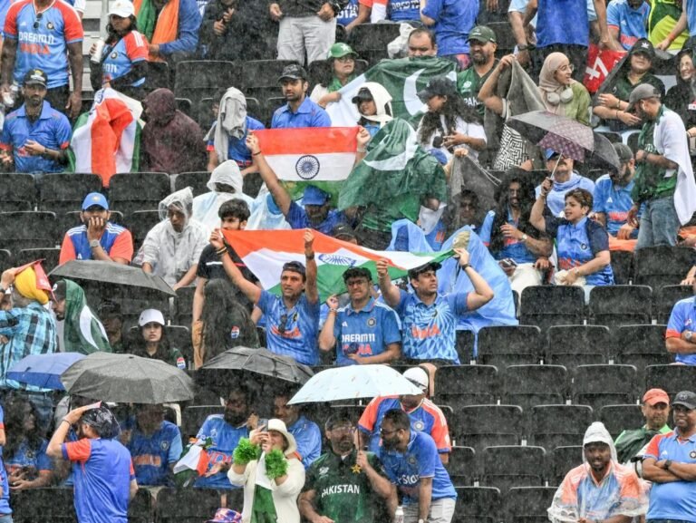 India vs Pakistan, T20 World Cup LIVE picture gallery: Match delayed due to rain after PAK opts to bowl